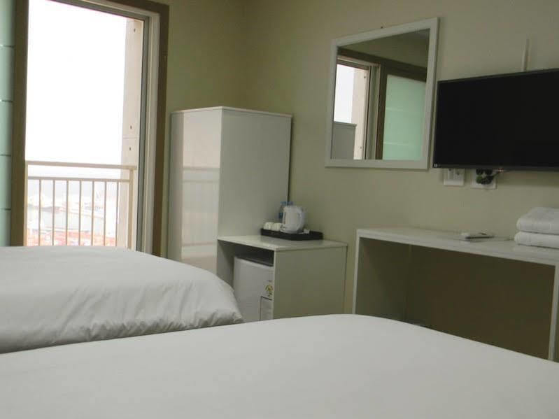 Sims Hotel 제주 외부 사진