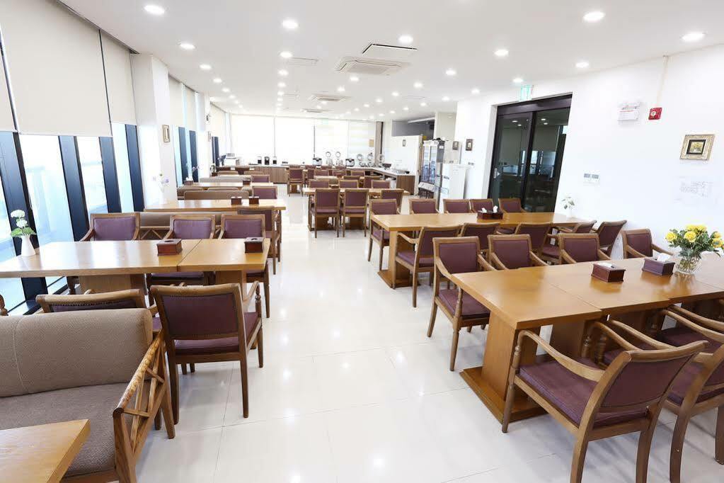 Sims Hotel 제주 외부 사진