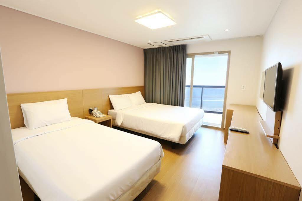 Sims Hotel 제주 외부 사진